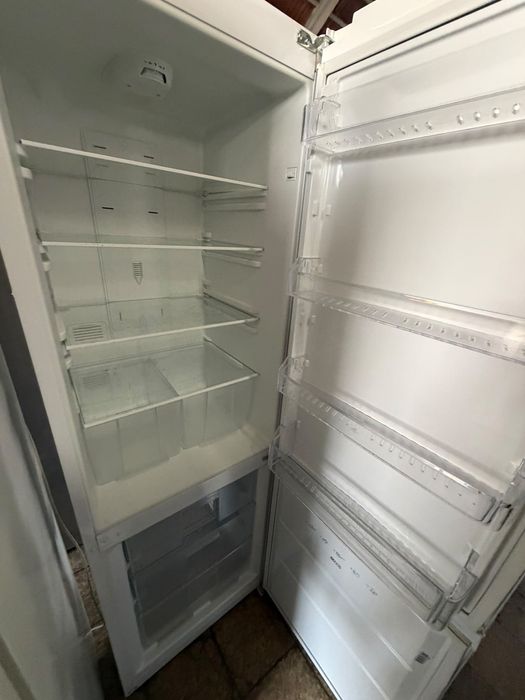 Frigorífico combinado MEIRELES