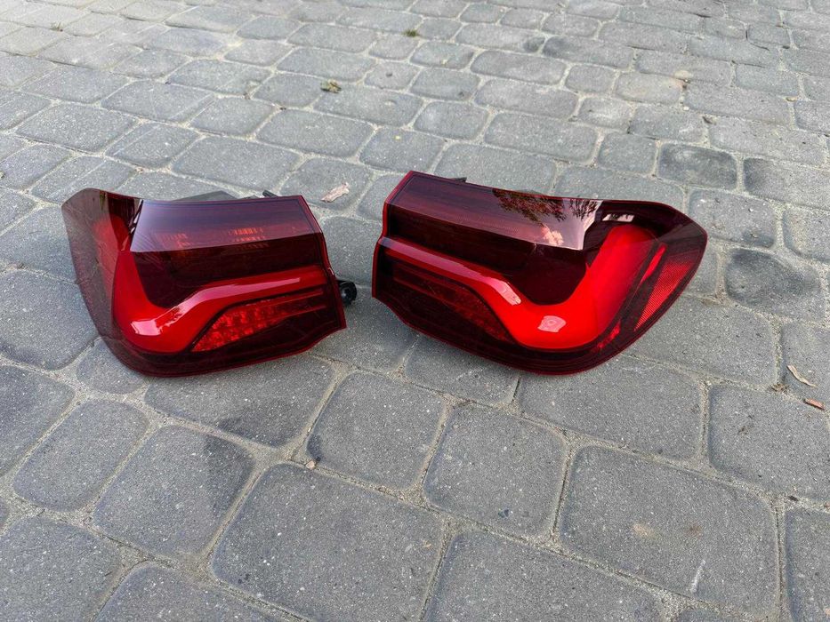 Lampa lewa prawa tył BMW X2 F39