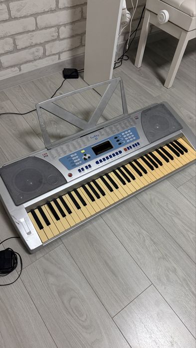 Синтезатор BONTEMPI