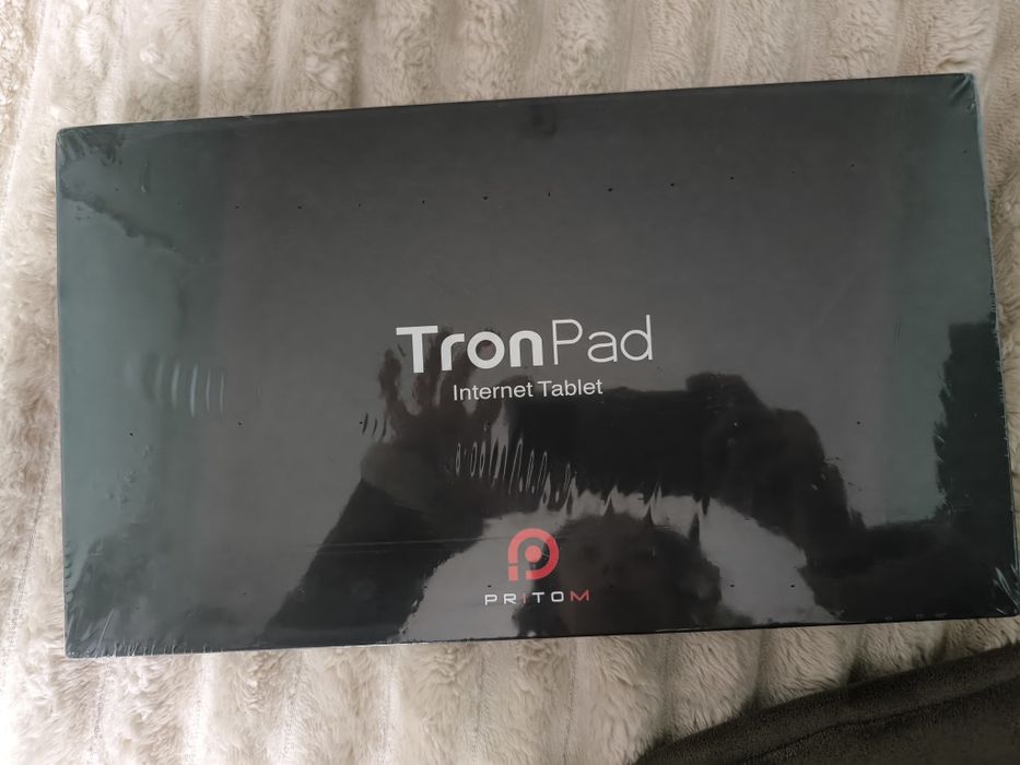 Планшетний ПК Pritom моделі L10.