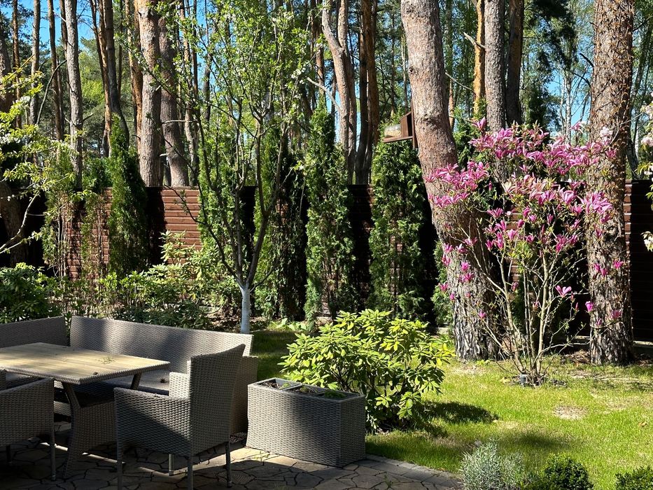 Будинок у найкращій локації Бучі, ділянка 8,5 соток