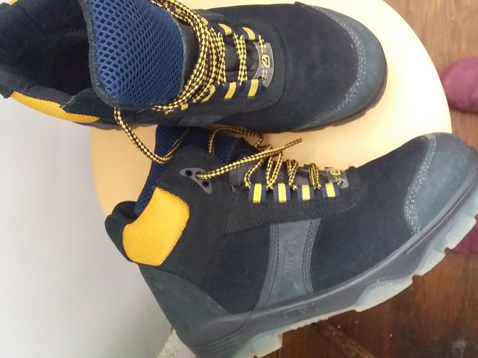 Ботинки мужские бренда Otter 40 размер