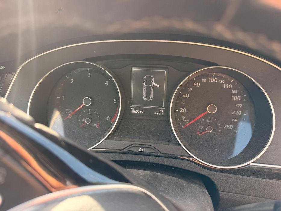 VW Passat 1.6tdi 120cv - 2015