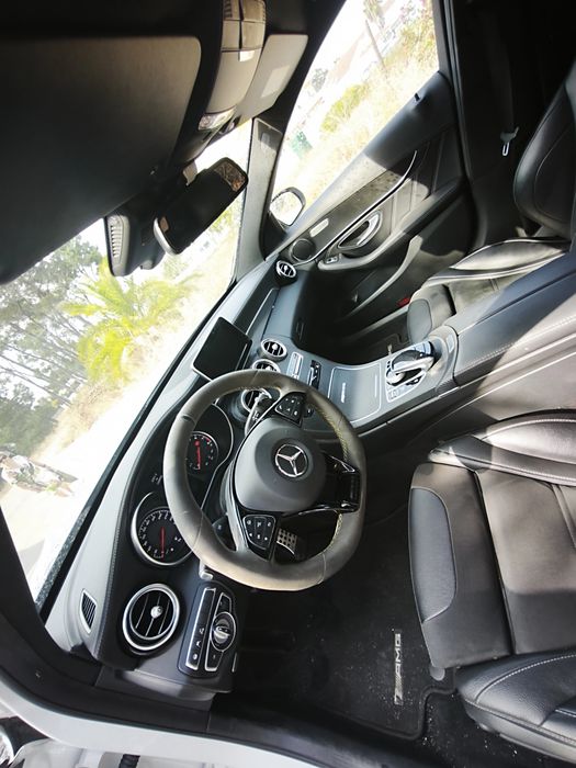 Mercedes c63 v8 biturbo