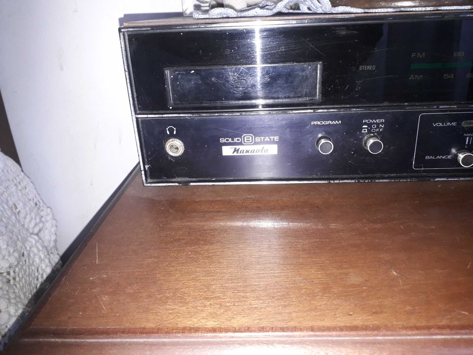 Radio cassete antigo