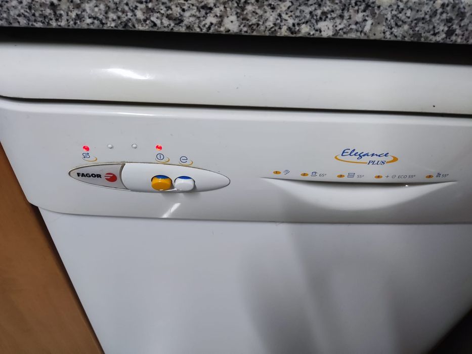 Máquina de lavar loiça  Fagor Elegance Plus