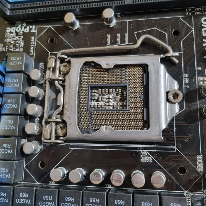 ASUS P7P55D Rev 1.02G – LGA1156 / DDR3 / ATX – sprawna