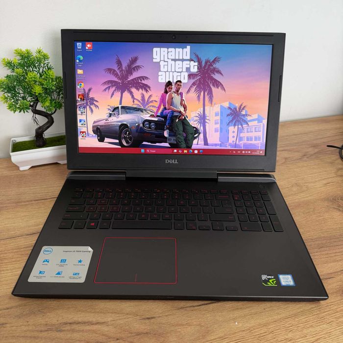 Ігровий ноутбук Dell Inspiron - 15.6" FullHD, IPS/ Intel Core i5 7300HQ/ NVIDIA GTX 1060 6 GB Max-Q/ 16 GB/ 256 GB SSD + 500 GB HDD
