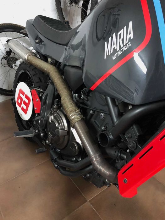 Moto Yamaha XSR700