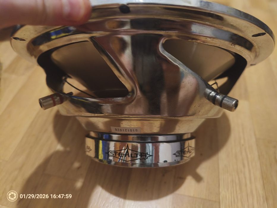 Сабвуфер 12люймов