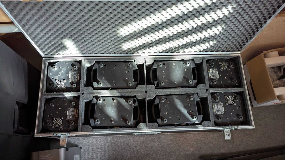 4x Flash LED głowica ruchoma led 7x15W RGBW 4w1 osram