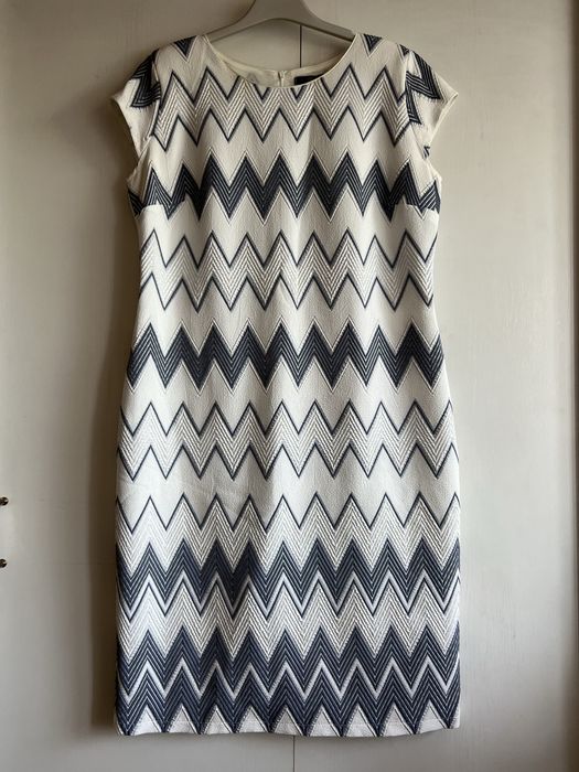 Sukienka we wzory roz 46