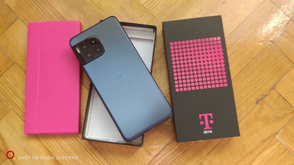 T-Mobile Revvl 7 pro 8/256 смартфон