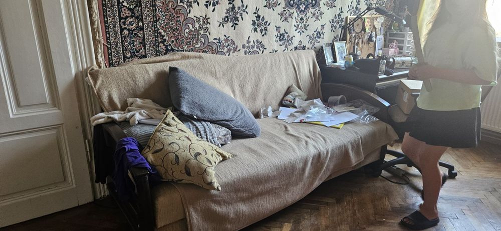 Вивіз сміття, чистка приміщень,  горищ,  підвалів