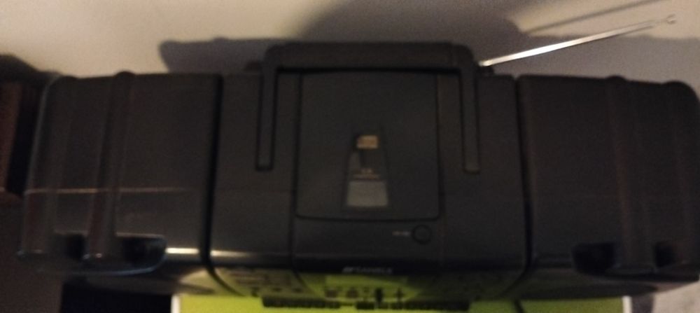 Rádio gravador (boombox) da marca Sansui. (ver desconto no texto)