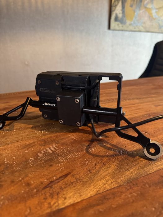 Suporte de telemóvel (Xmax)