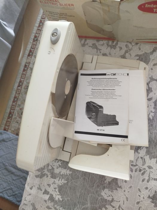 Krajalnica Clatronic AS 2716