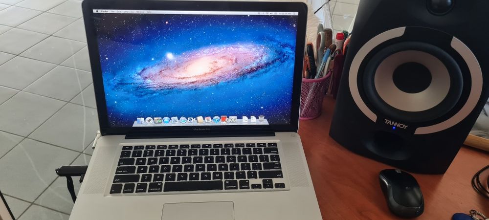 MacBook Pro 2011  "15 (2шт.)