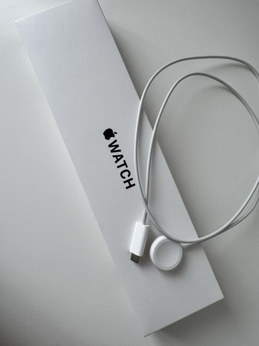 Apple Watch SE 40mm Starlight  , ідельний стан епл вотч