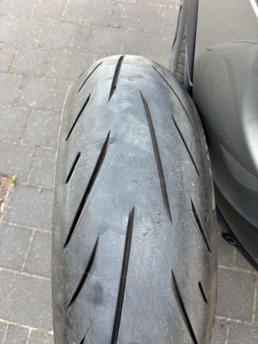 Opona 180/55zr17m/c  Bridgestone Battlax S22.
