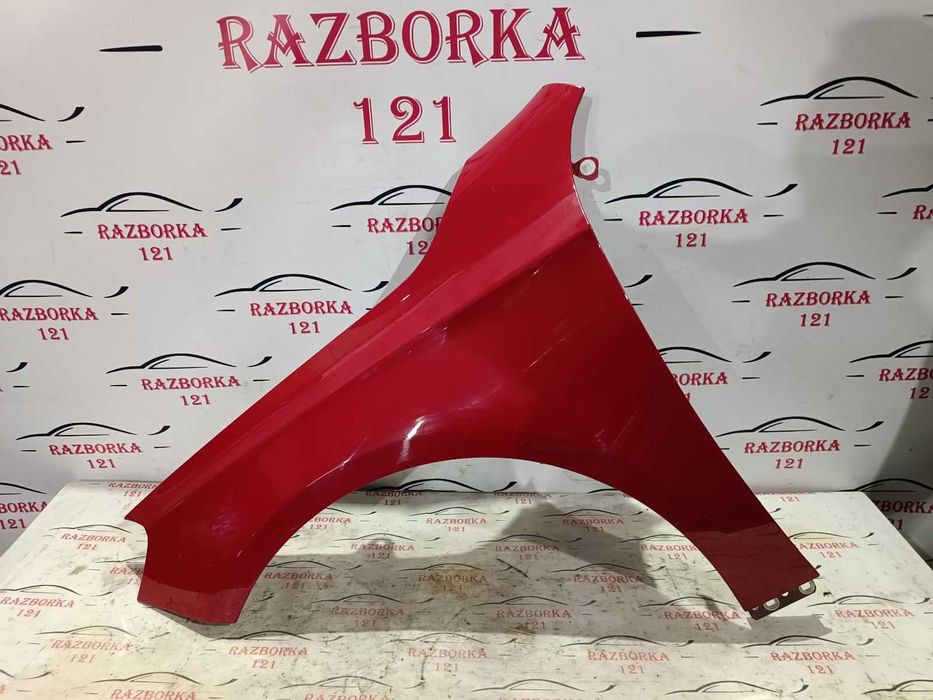 Mercedes A180 w176 переднее крыло крило левое правое ліве праве