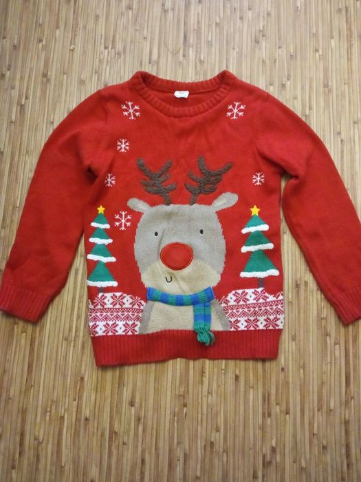 Свитер новогодний