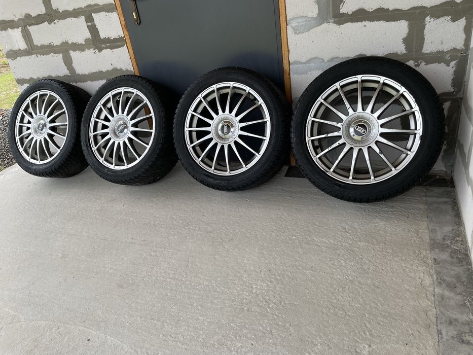 Диски з резиною на AUDI r18