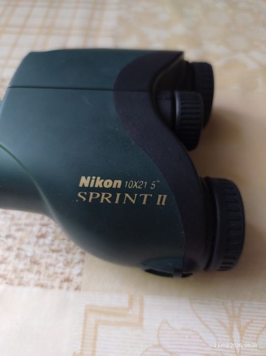 Lornetka Nikon 10x21