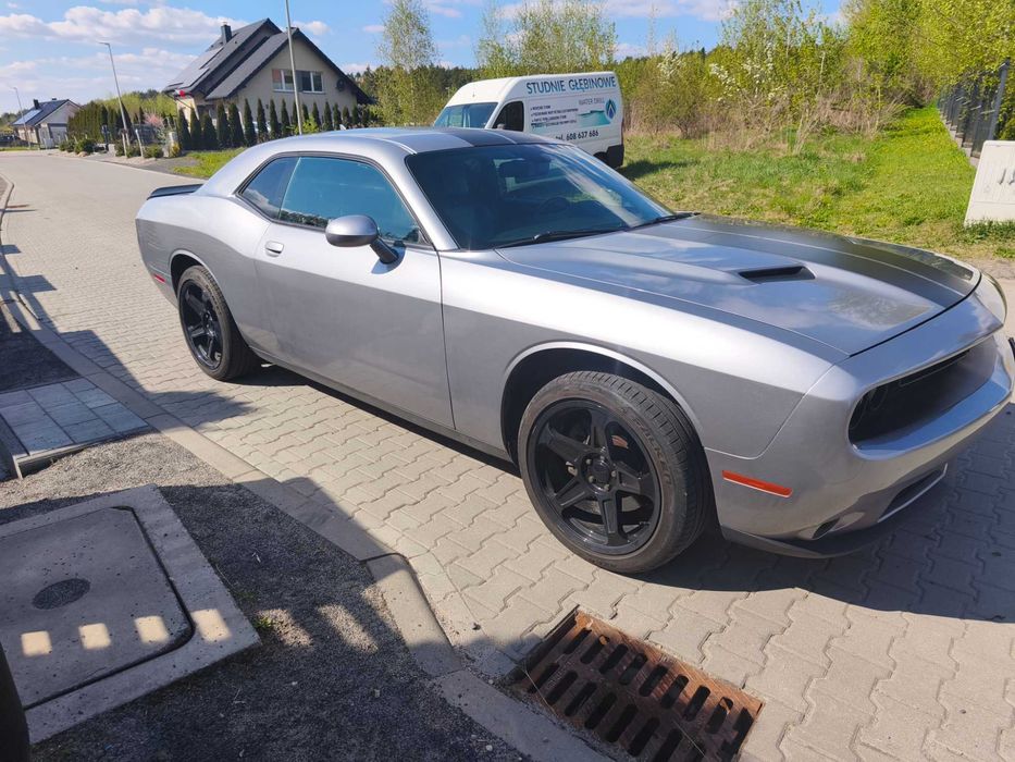 Dodge Challenger