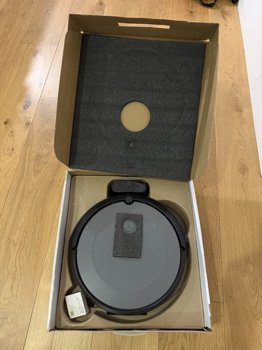 iRobot Roomba i1
