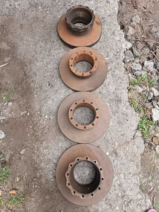 Тормозные колодки на MAN