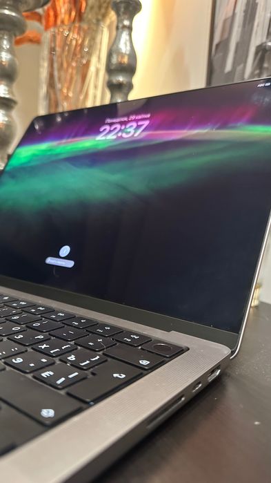 MacBook 14 Pro M1 Pro 512GB