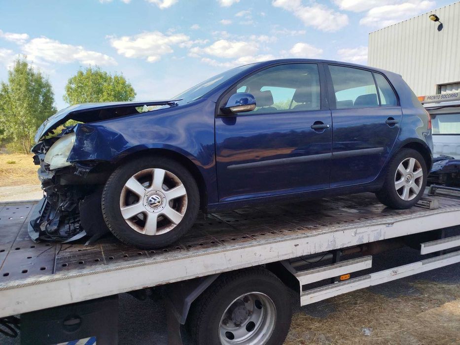 Para peças Volkswagen Golf V 1.9 TDI ano 2005 de 105CV