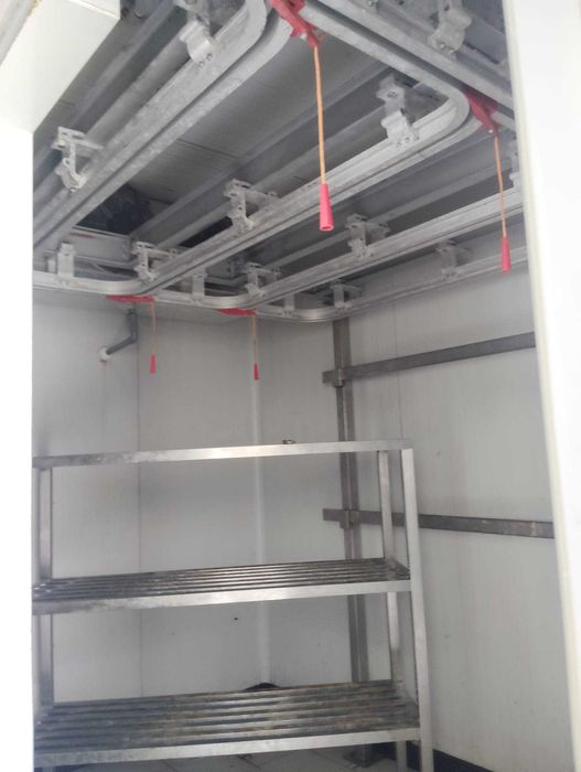 Câmara de Conservação com Sistema de Guias e Pesagem - RECONDICIONADA