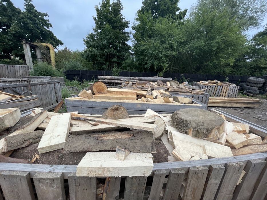 Дрова хвойні, доставка на місце дешево