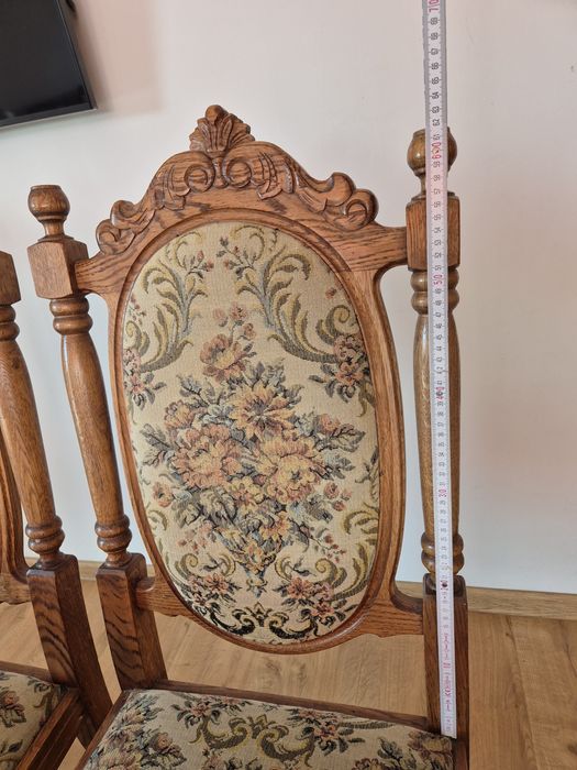 Stół i 6 eleganckich krzeseł