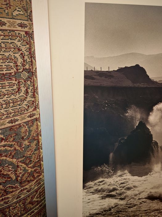 Quadro grande Ikea com paisagem