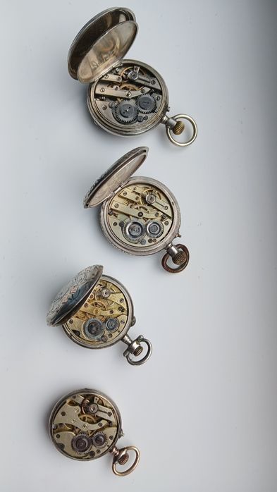 Часы карманные серебрянные