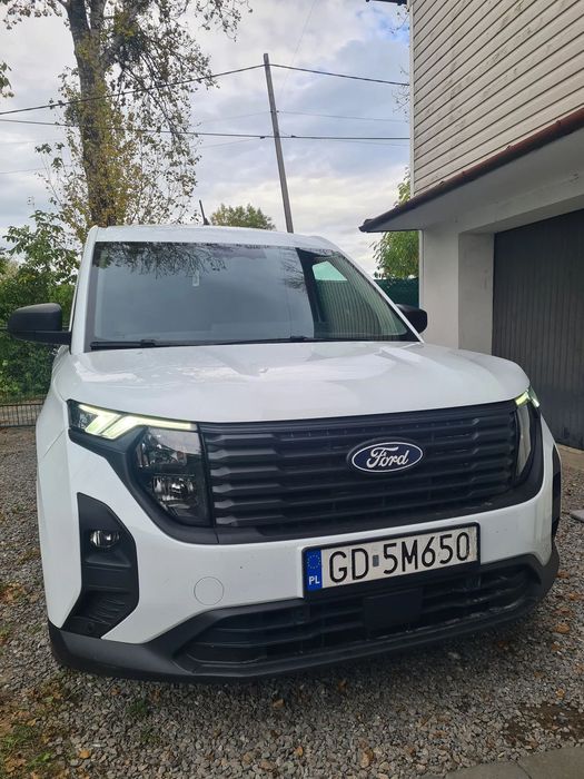 Ford Transit Courier  Polski salon. VAT 23%. Bogato wyposażony.