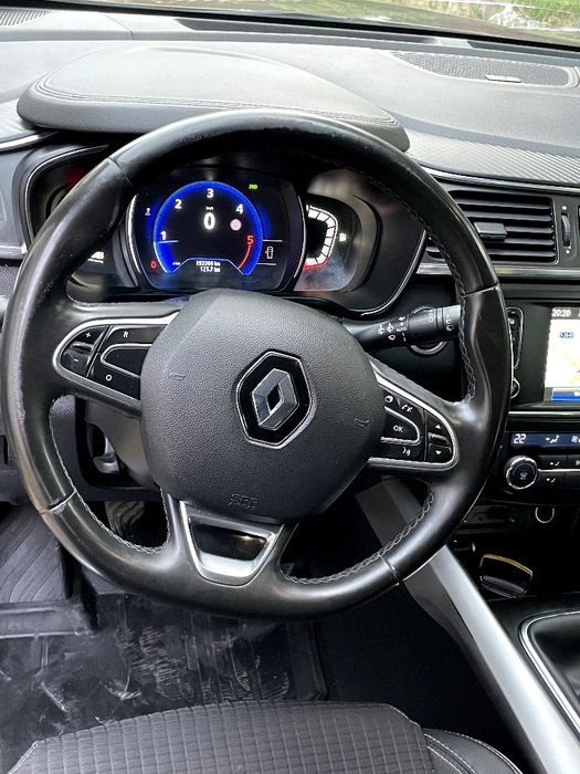Renault Kadjar  - 2015. 1.6DCI MT 6(130 к.с) Bose