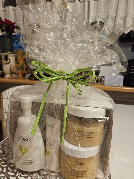 Kosmetyki ziaja prezent