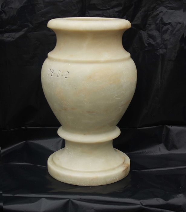 Vaso de mármore 40 cm altura