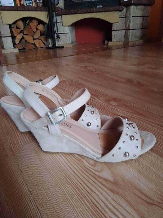 sandałki damskie