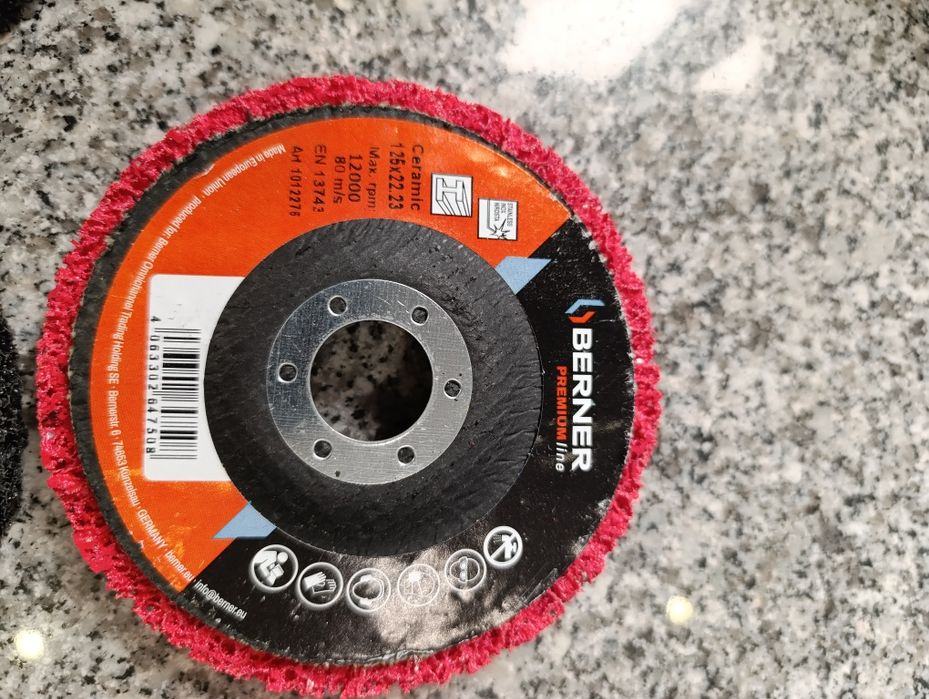 10 discos de lixar tinta e ferrugem