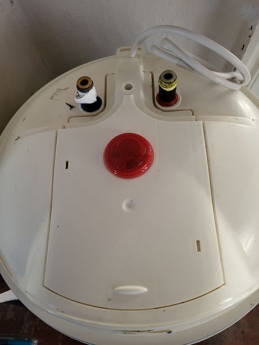 Продам бойлер atlantik