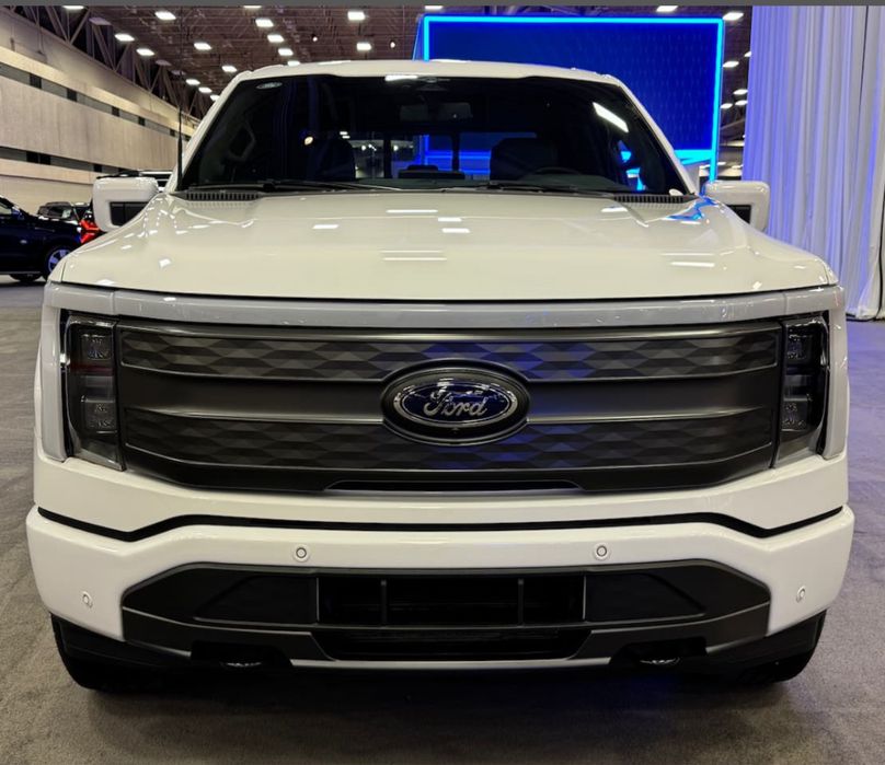 Решітка, гриль Ford f150 f-150 lightning
