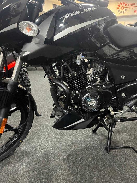 Мотоцикл BAJAJ Pulsar 180