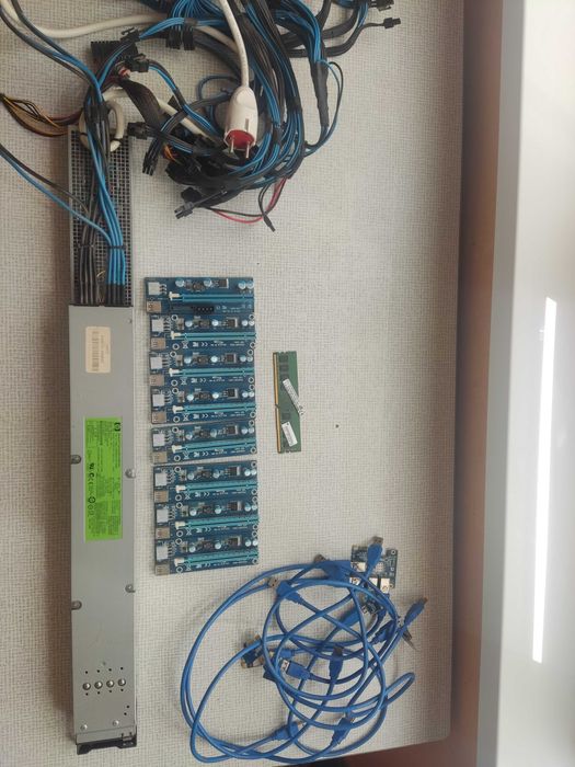 Блок живлення HSTNS-PR19 з проводкою та PCI-E платами