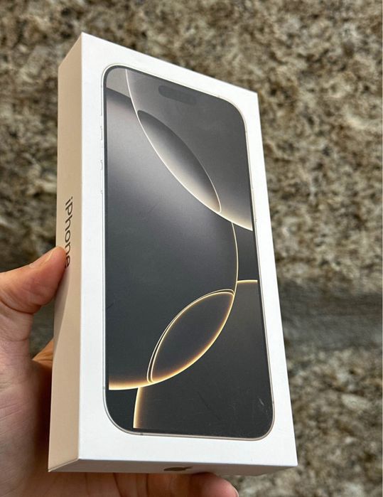 Iphone 16 Pro Max 256Gb - Novo