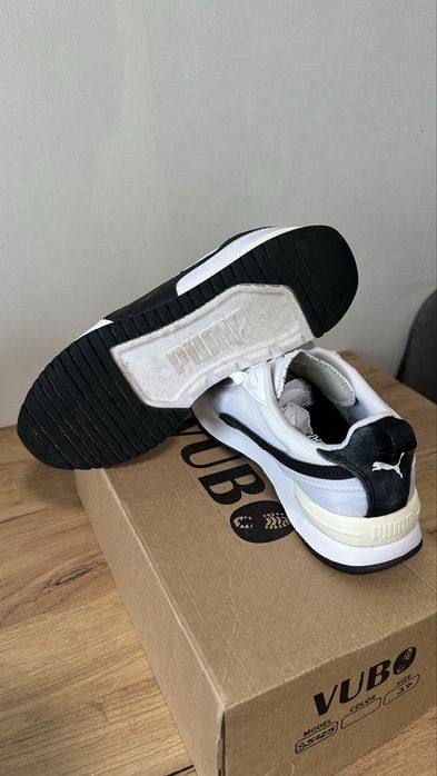 КРОСІВКИ PUMA R78  43 розмір
